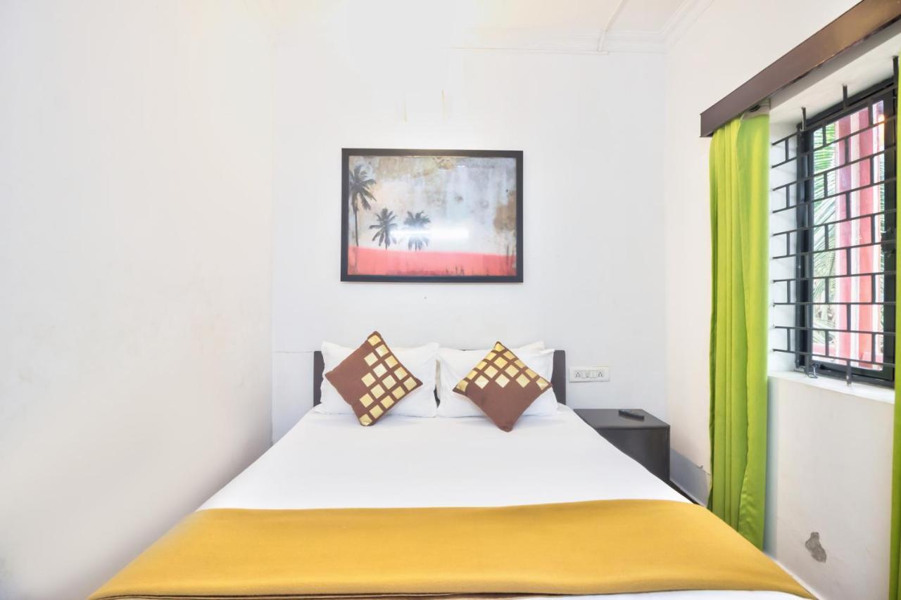 Вілла Calangute Roses Boutique Goa Verla Екстер'єр фото