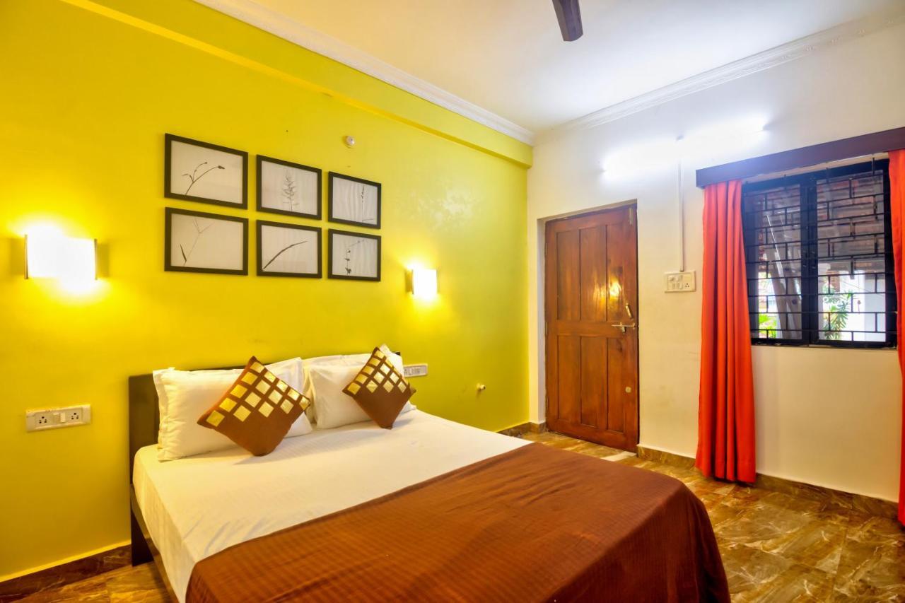 Вілла Calangute Roses Boutique Goa Verla Екстер'єр фото