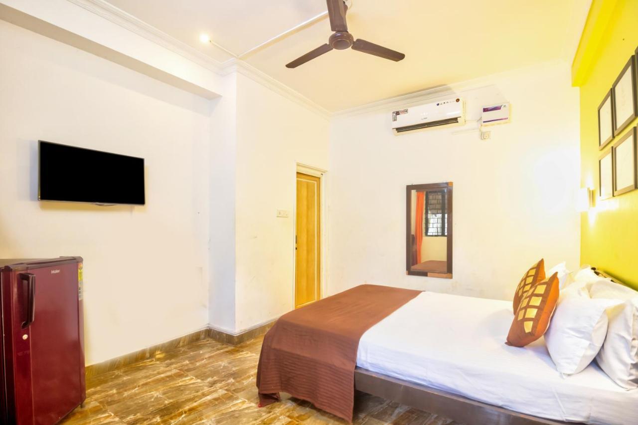 Вілла Calangute Roses Boutique Goa Verla Екстер'єр фото