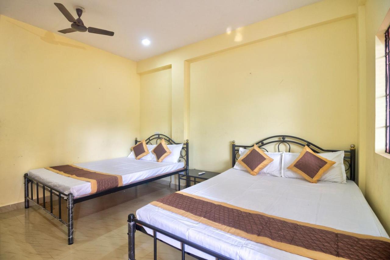Вілла Calangute Roses Boutique Goa Verla Екстер'єр фото
