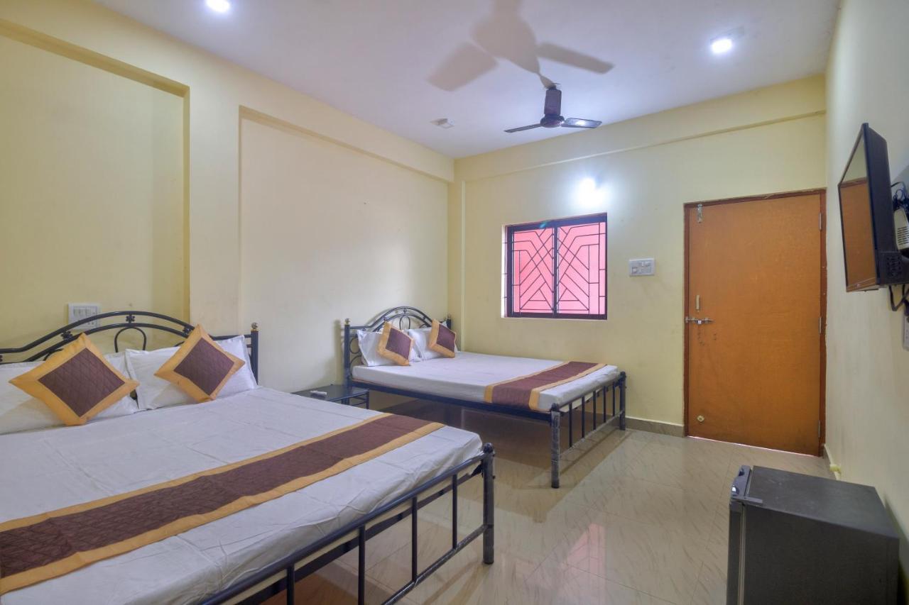 Вілла Calangute Roses Boutique Goa Verla Екстер'єр фото